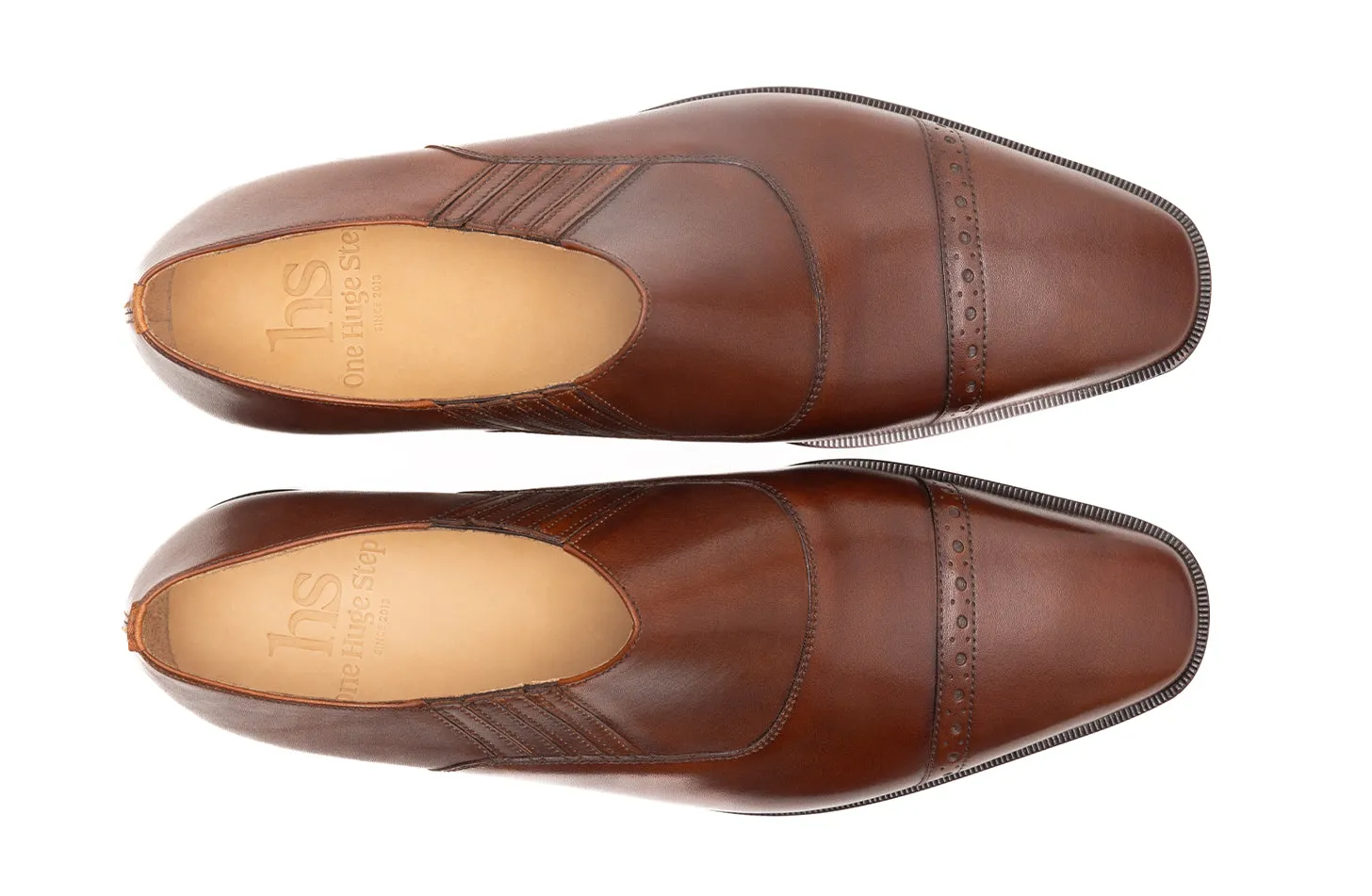 Elasticated toecap brogue loafer